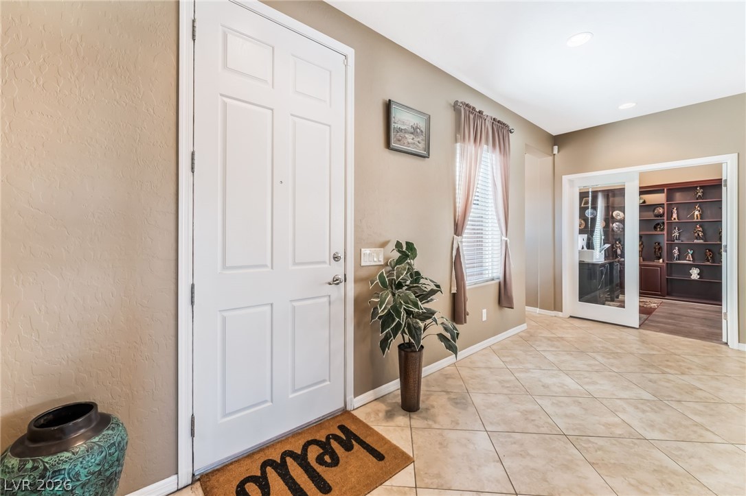 8113 Bay Dunes Street Las Vegas NV 89131