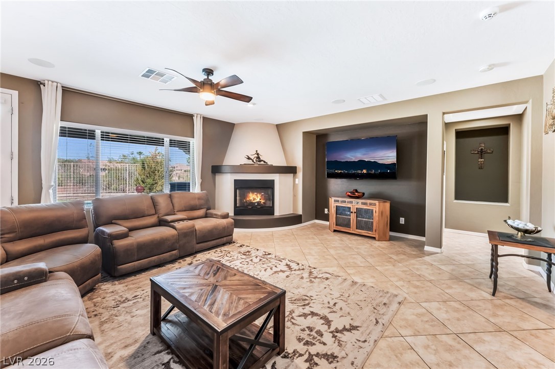 8113 Bay Dunes Street Las Vegas NV 89131