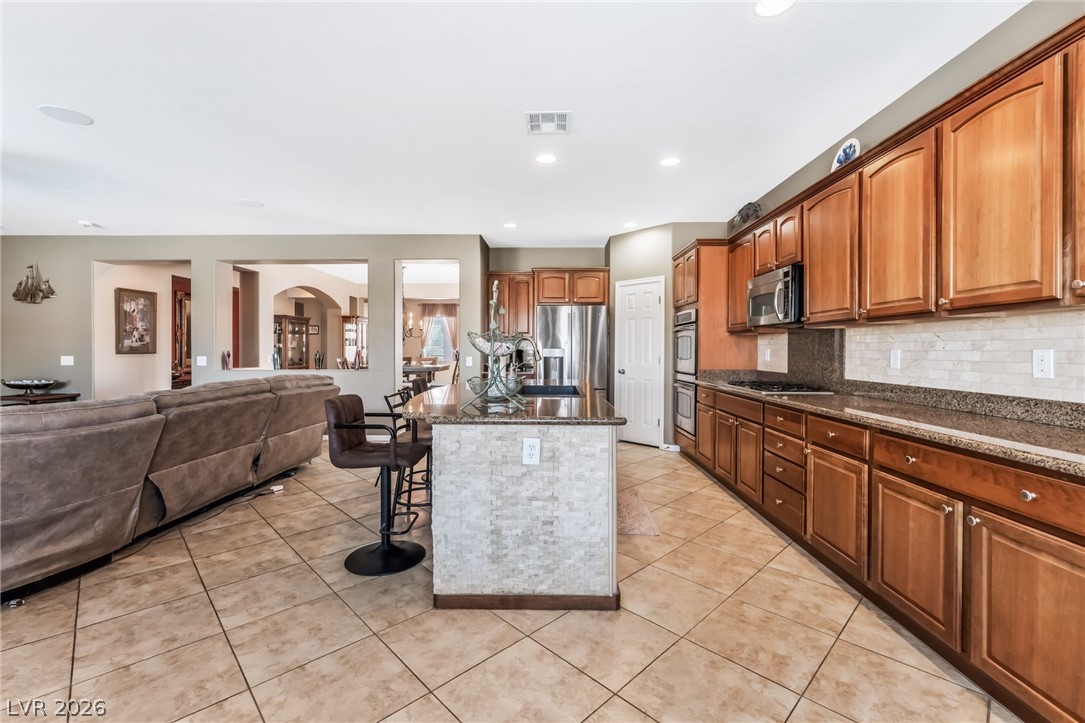 8113 Bay Dunes Street Las Vegas NV 89131