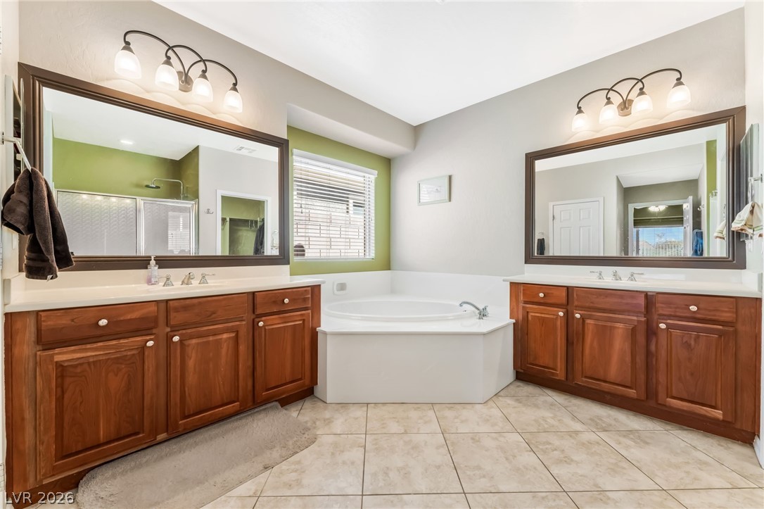 8113 Bay Dunes Street Las Vegas NV 89131