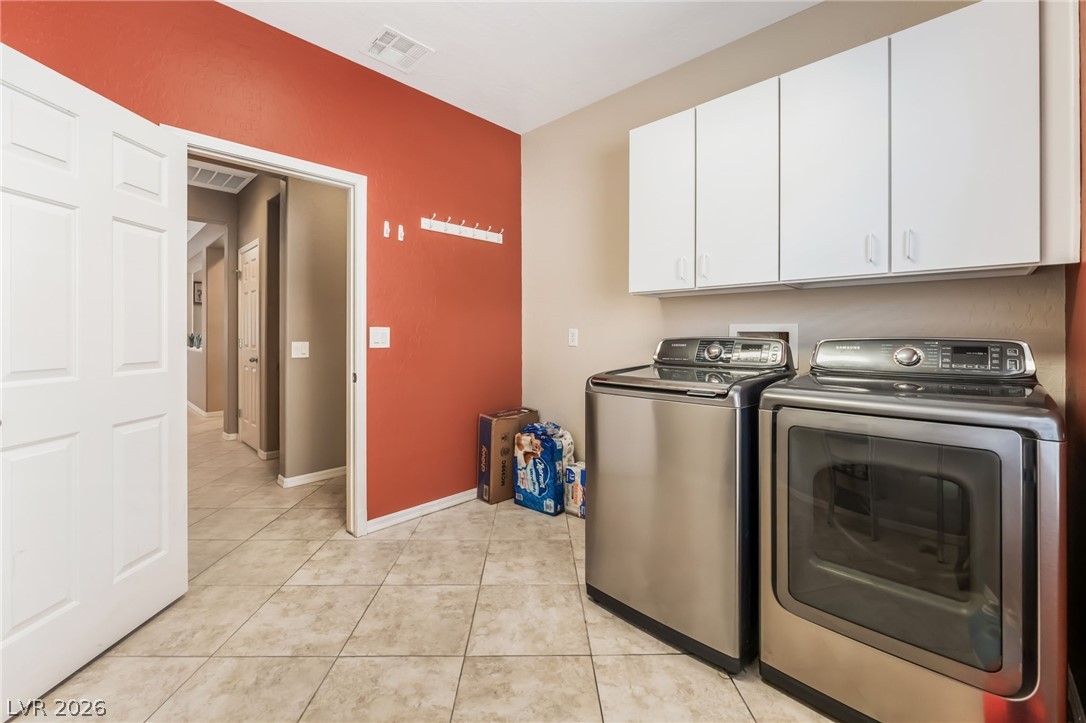 8113 Bay Dunes Street Las Vegas NV 89131