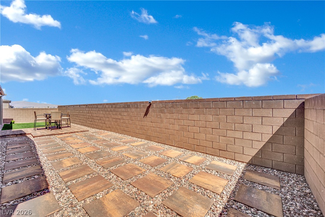 120 Barclay Heights Avenue Henderson NV 89015