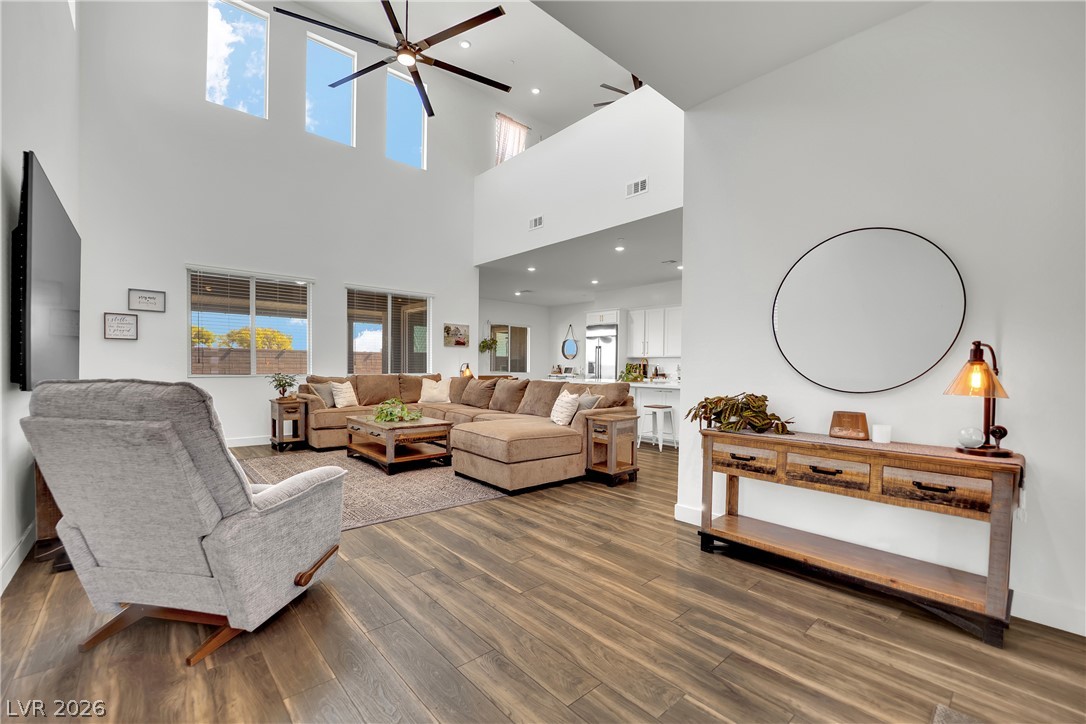 120 Barclay Heights Avenue Henderson NV 89015