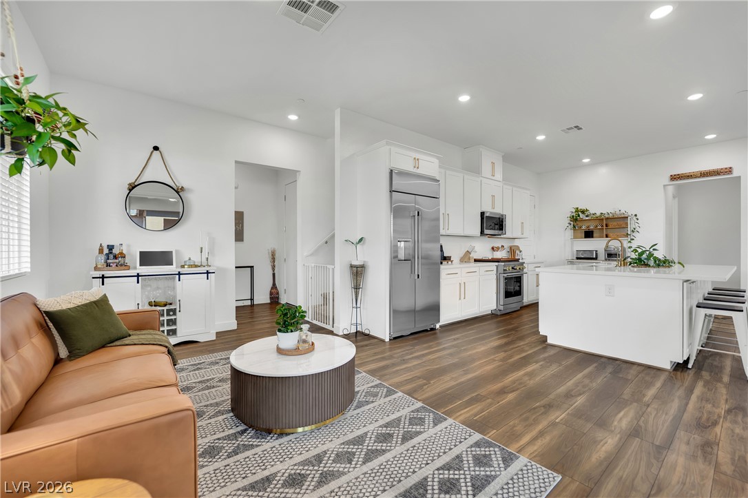 120 Barclay Heights Avenue Henderson NV 89015