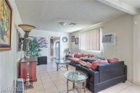 405 Leonard Avenue Las Vegas NV 89106