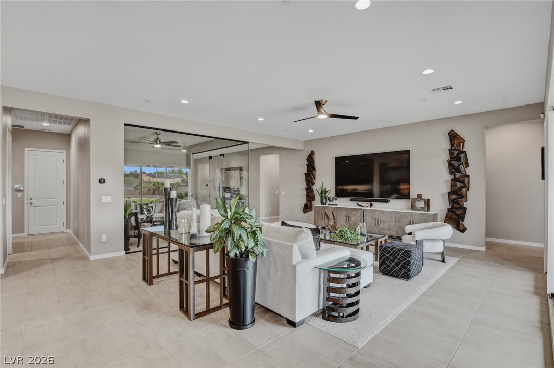 5702 Kings Bluff Avenue Las Vegas NV 89131