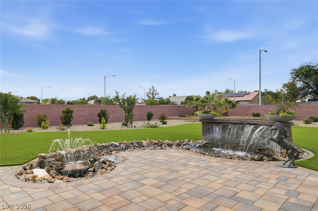 5702 Kings Bluff Avenue Las Vegas NV 89131
