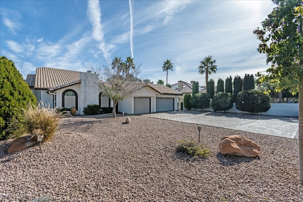 2200 South Pioneer Way Las Vegas NV 89117