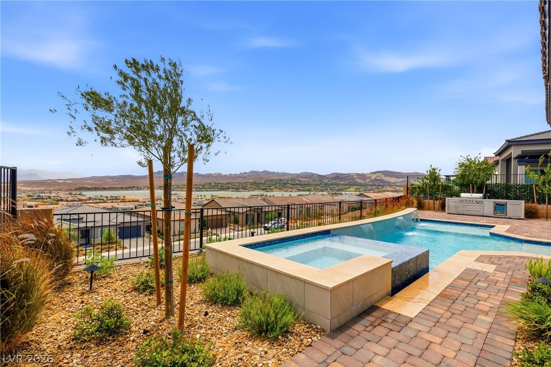 160 Stone Mesa Court Henderson NV 89011