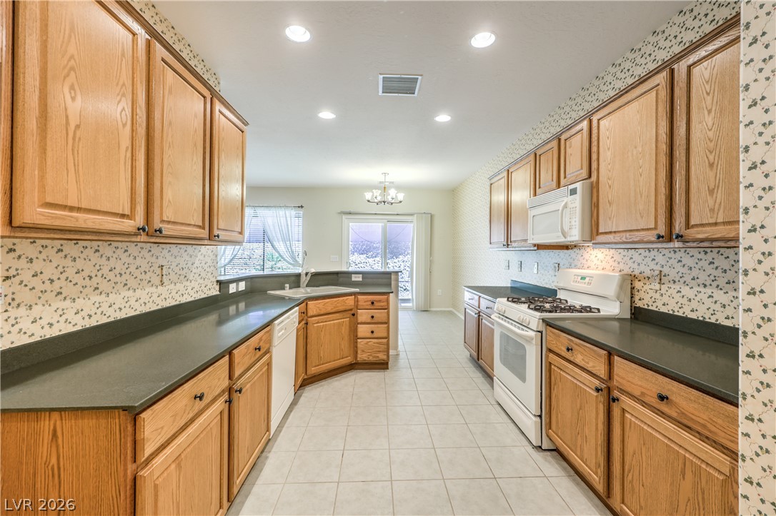 2512 Cosmic Dust Street Henderson NV 89044