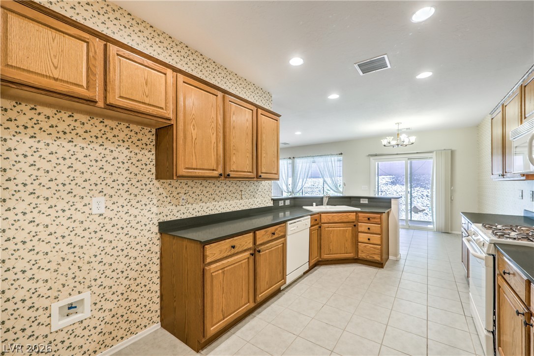 2512 Cosmic Dust Street Henderson NV 89044