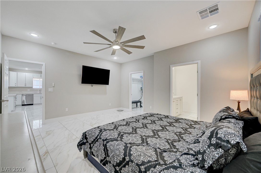 6132 Glacier Avenue Las Vegas NV 89156