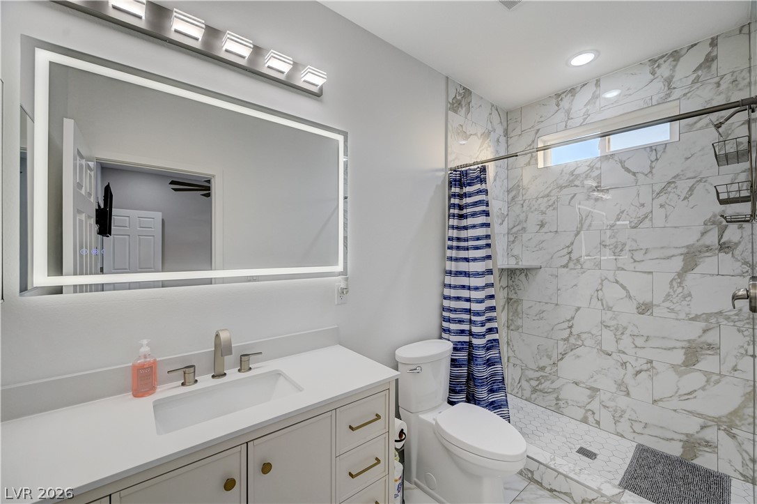 6132 Glacier Avenue Las Vegas NV 89156