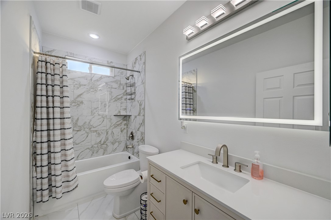 6132 Glacier Avenue Las Vegas NV 89156