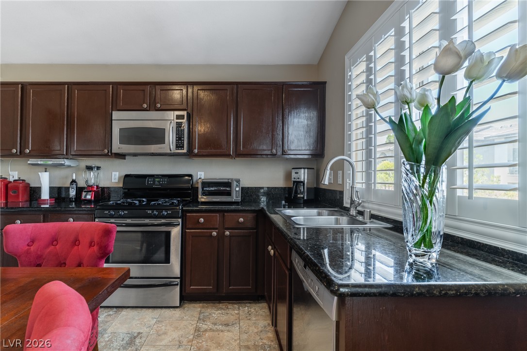9692 Sandia Avenue Las Vegas NV 89147