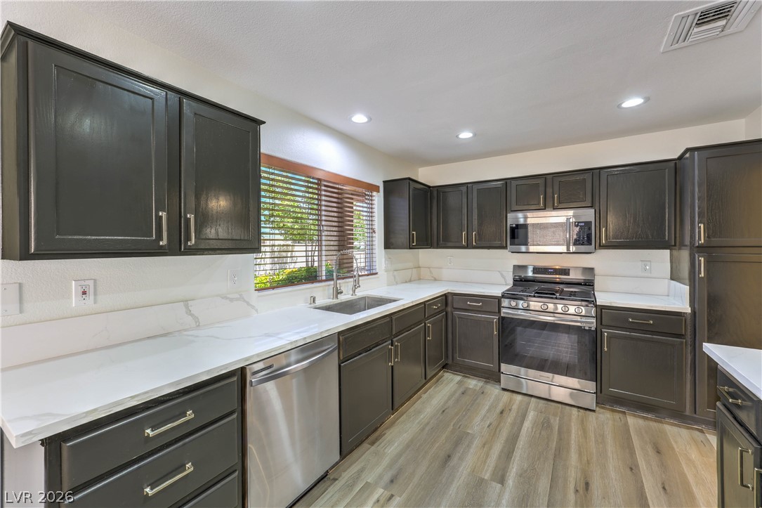 9332 Fresh Spring Drive Las Vegas NV 89134