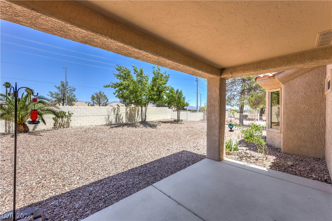 9332 Fresh Spring Drive Las Vegas NV 89134