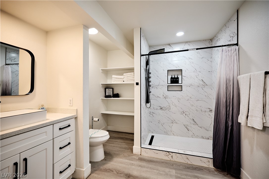 6348 Mockingbird Lane Las Vegas NV 89103