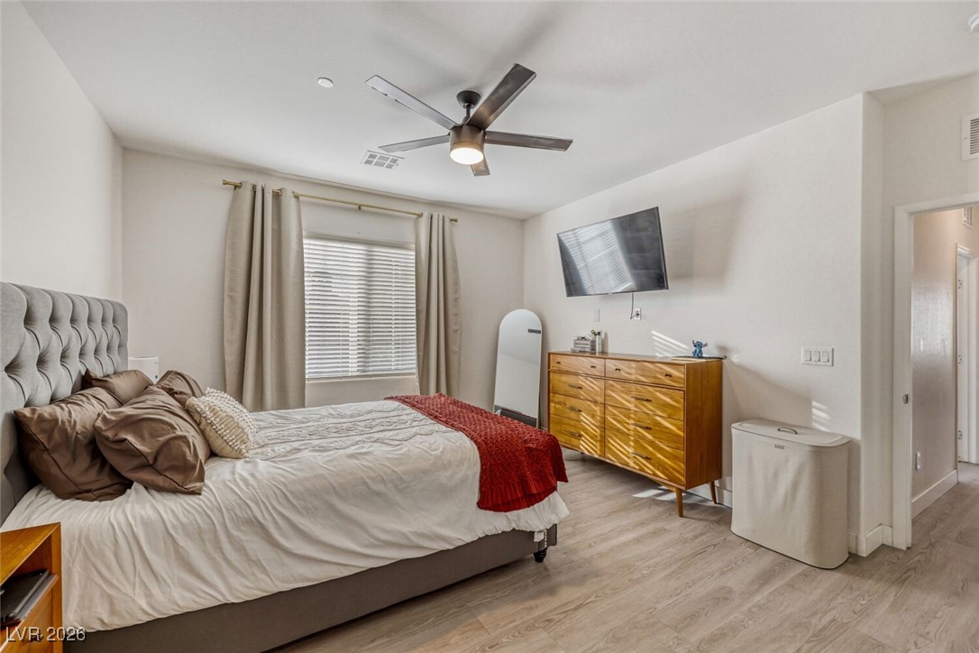 8486 Insignia Avenue 103 Las Vegas NV 89178