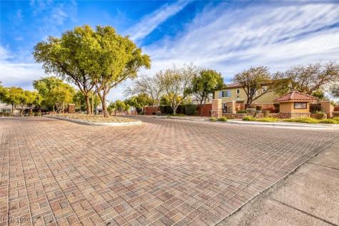 8486 Insignia Avenue 103 Las Vegas NV 89178