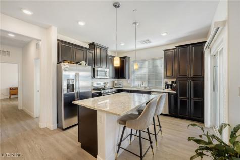 8486 Insignia Avenue 103 Las Vegas NV 89178