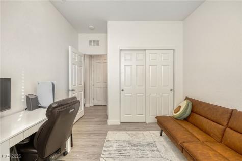 8486 Insignia Avenue 103 Las Vegas NV 89178