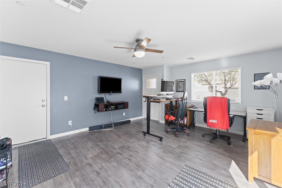 10059 Dazzling Sunrays Avenue Las Vegas NV 89129