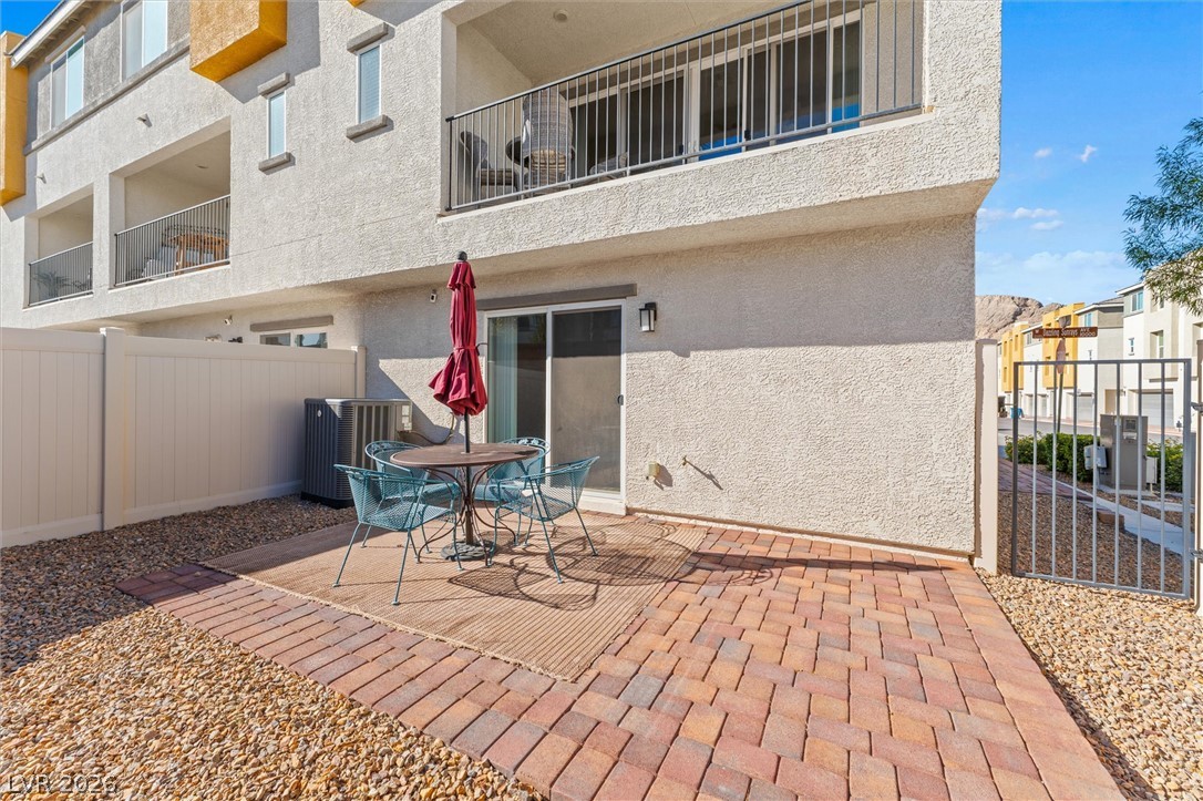 10059 Dazzling Sunrays Avenue Las Vegas NV 89129