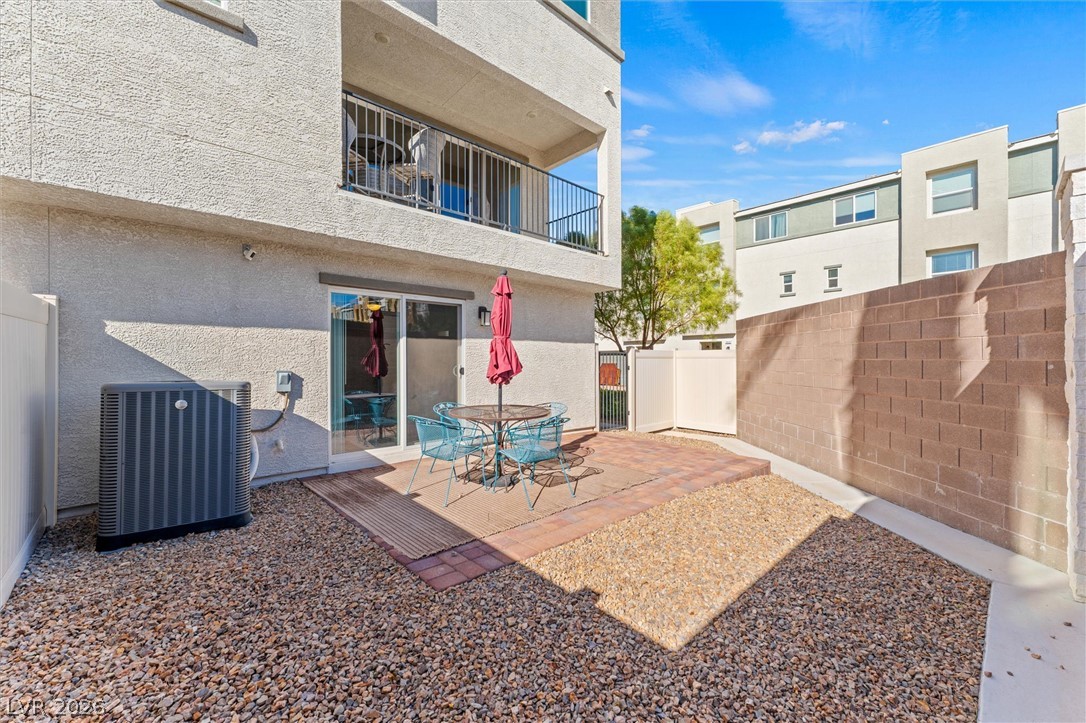 10059 Dazzling Sunrays Avenue Las Vegas NV 89129