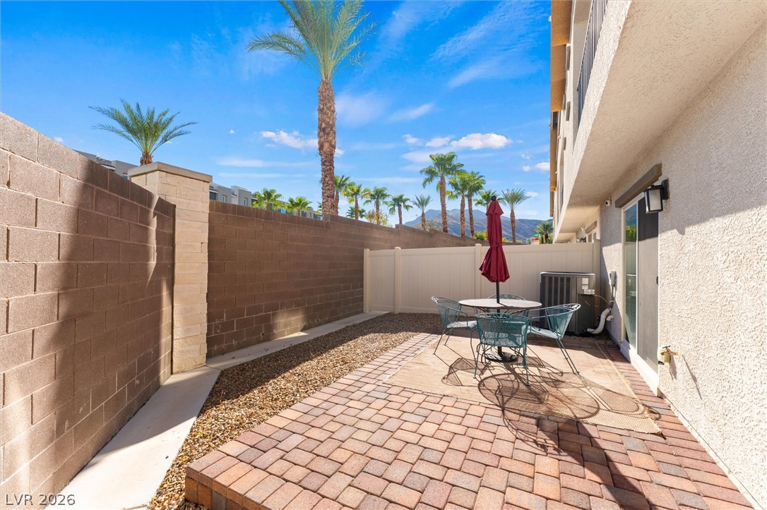 10059 Dazzling Sunrays Avenue Las Vegas NV 89129