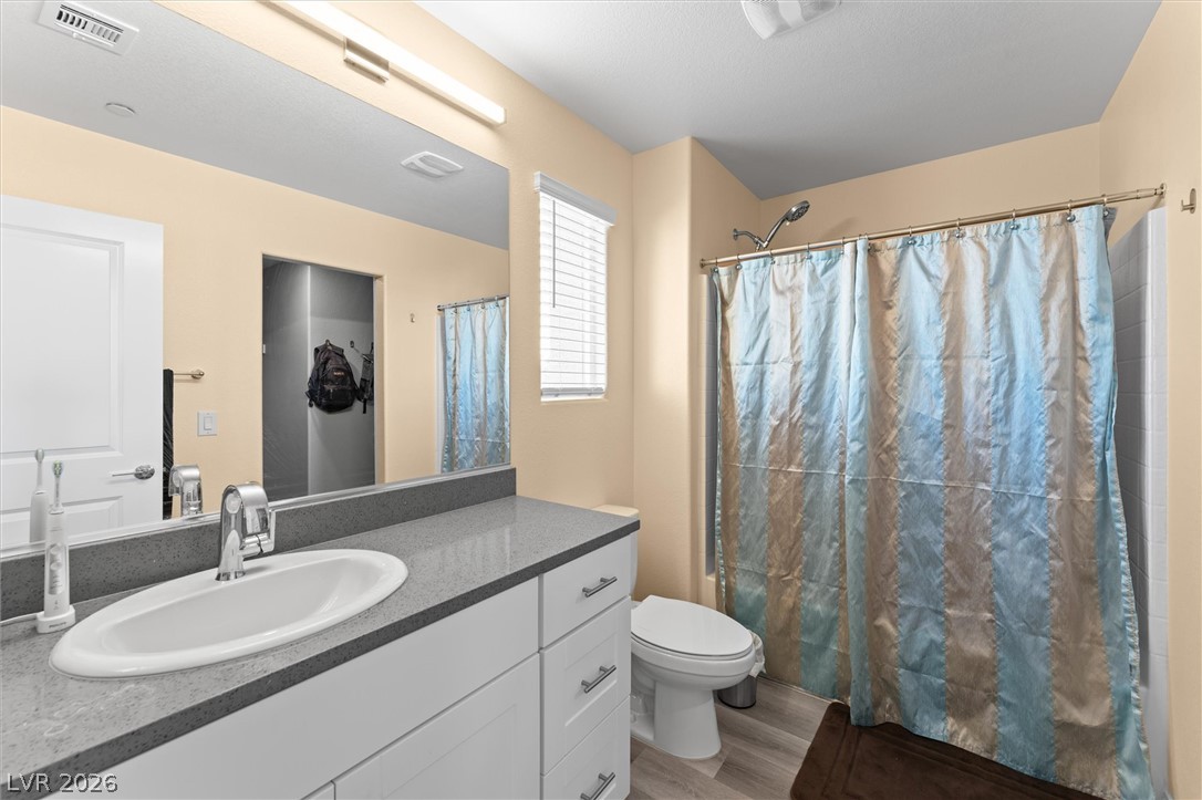 10059 Dazzling Sunrays Avenue Las Vegas NV 89129