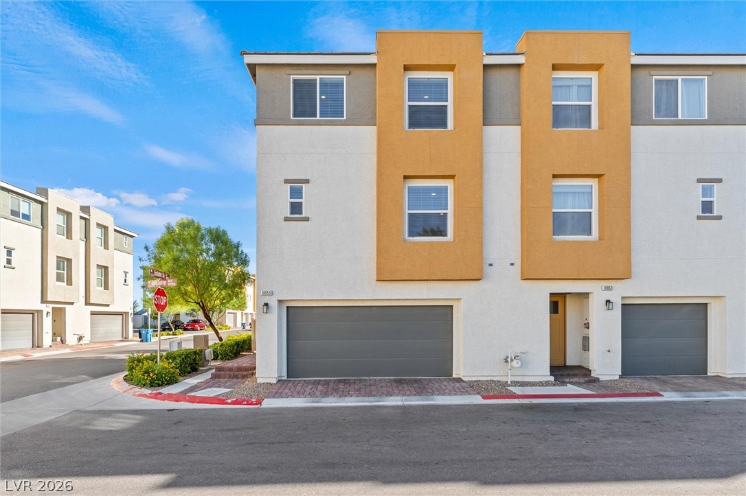 10059 Dazzling Sunrays Avenue Las Vegas NV 89129