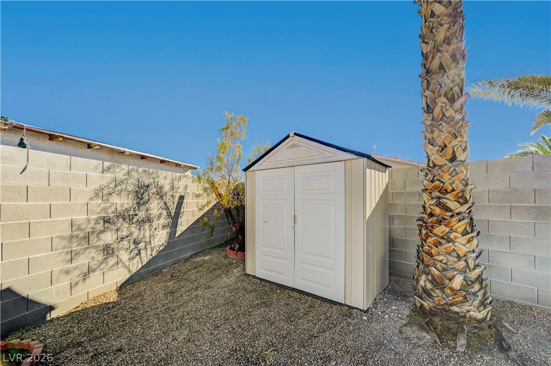 5225 Clinging Vine Street North Las Vegas NV 89031