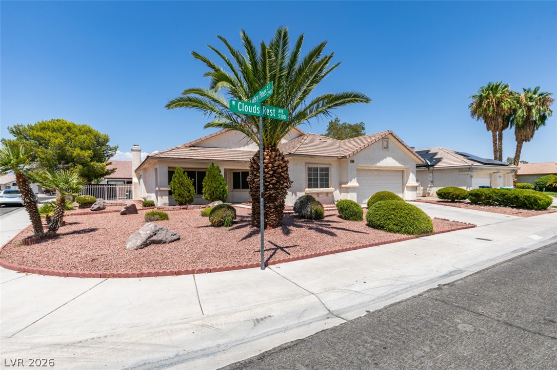 5316 Clouds Rest Avenue Las Vegas NV 89108