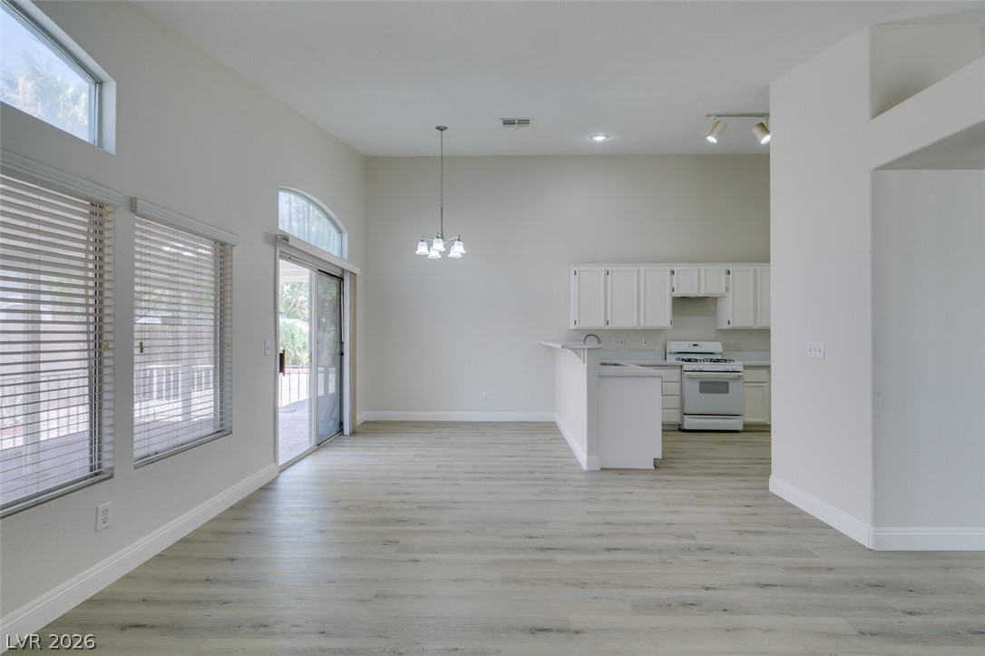 5316 Clouds Rest Avenue Las Vegas NV 89108