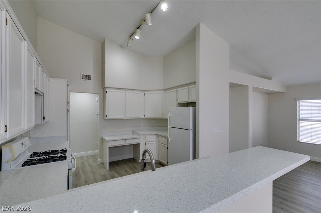 5316 Clouds Rest Avenue Las Vegas NV 89108