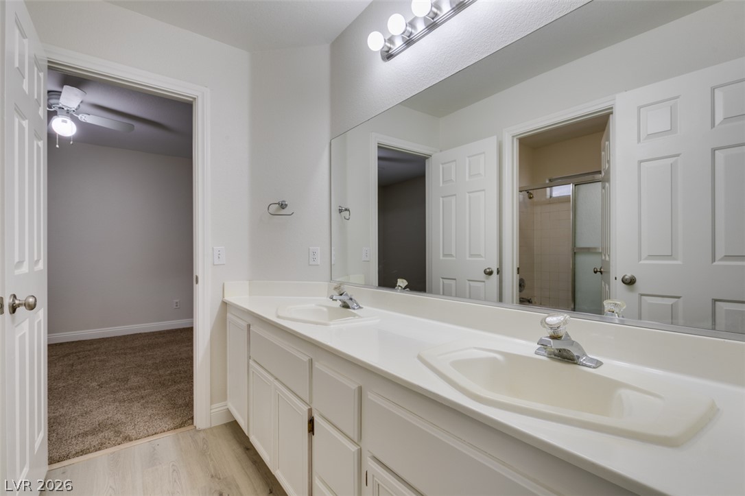 5316 Clouds Rest Avenue Las Vegas NV 89108