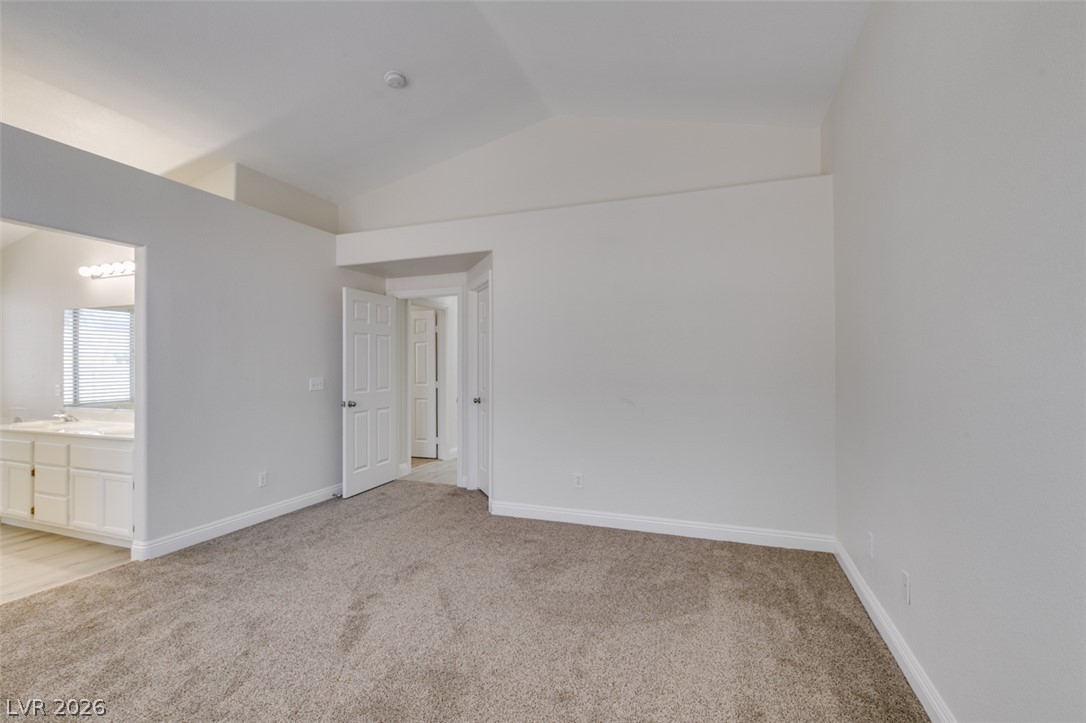 5316 Clouds Rest Avenue Las Vegas NV 89108