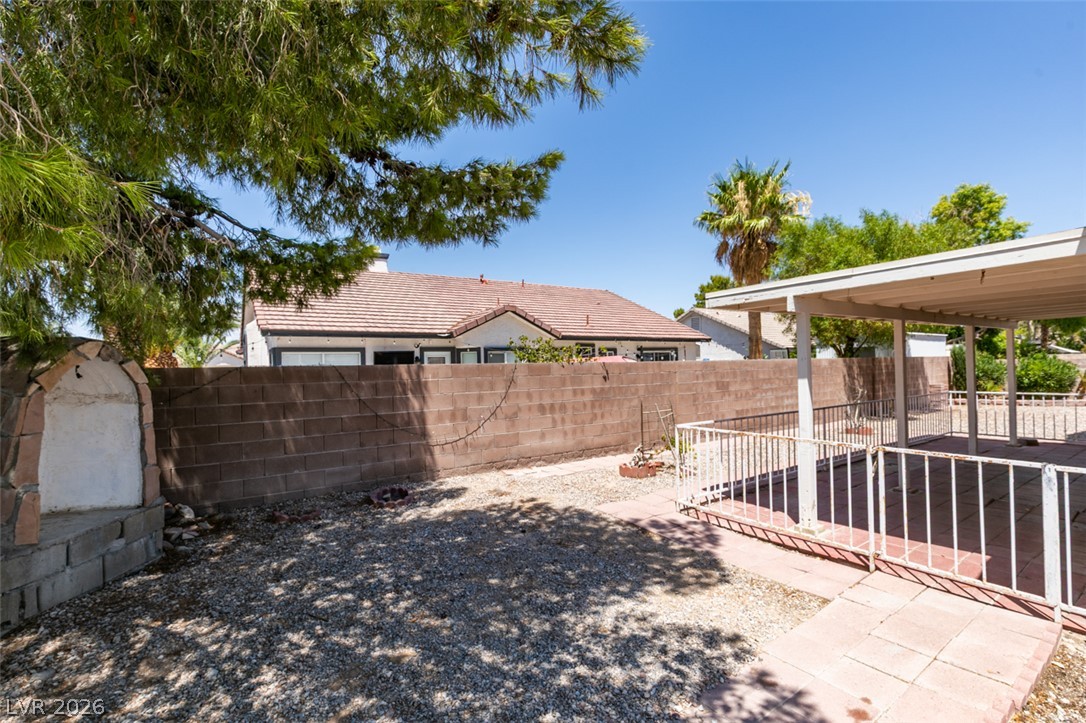 5316 Clouds Rest Avenue Las Vegas NV 89108