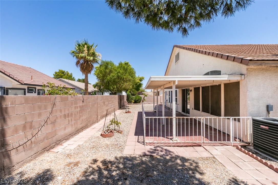 5316 Clouds Rest Avenue Las Vegas NV 89108