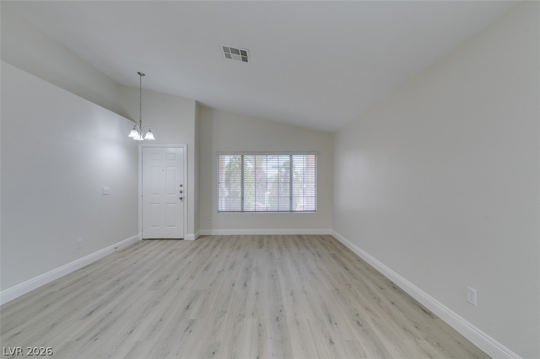 5316 Clouds Rest Avenue Las Vegas NV 89108