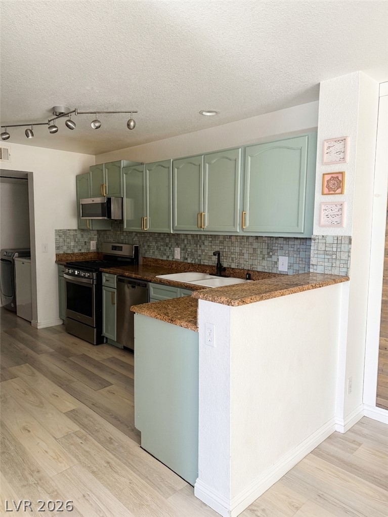 2608 Twin Pines Avenue Henderson NV 89074