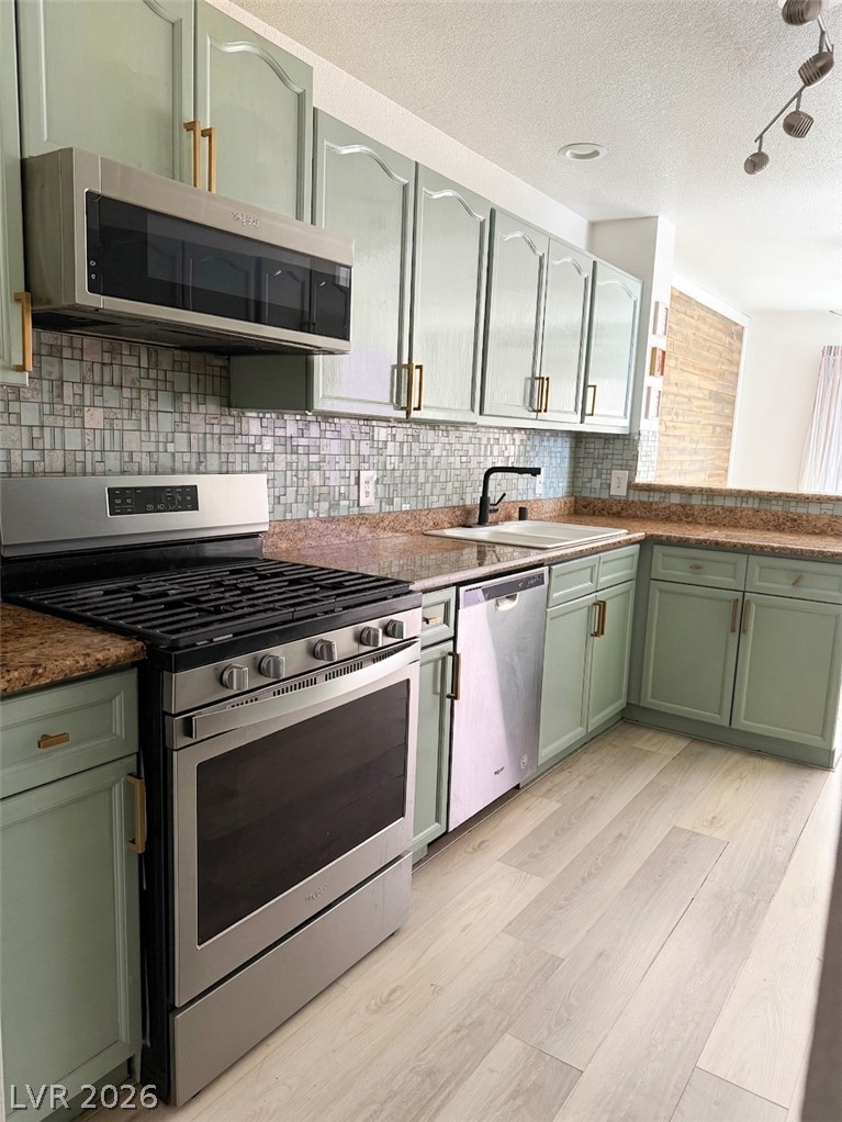 2608 Twin Pines Avenue Henderson NV 89074