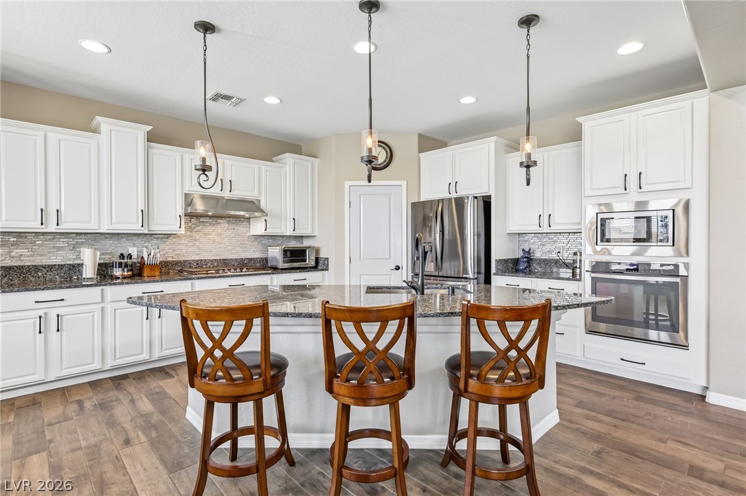 9490 Wild Valley Avenue Las Vegas NV 89148