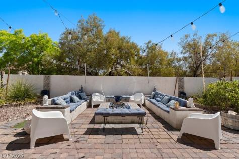 6620 Macdoogle Street Las Vegas NV 89166