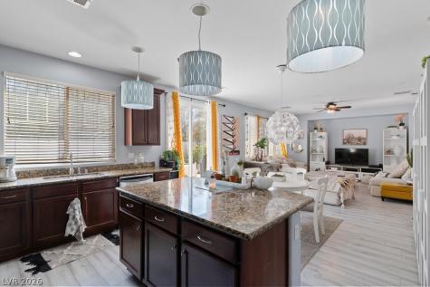 6620 Macdoogle Street Las Vegas NV 89166
