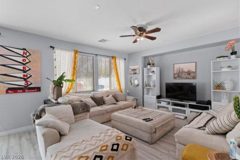 6620 Macdoogle Street Las Vegas NV 89166