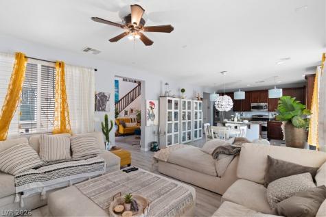6620 Macdoogle Street Las Vegas NV 89166