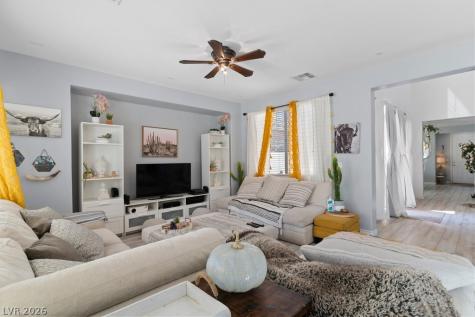 6620 Macdoogle Street Las Vegas NV 89166