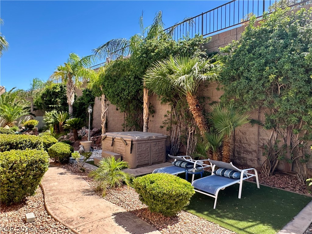 2048 Fort Halifax Street Henderson NV 89052